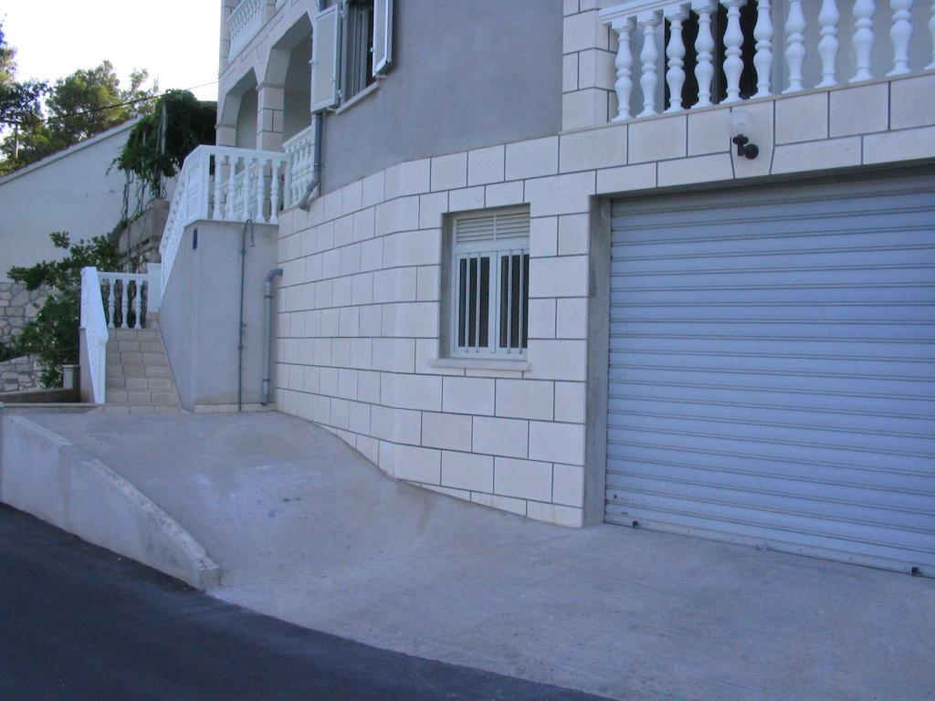 Apartments Gugic Prigradica Ngoại thất bức ảnh