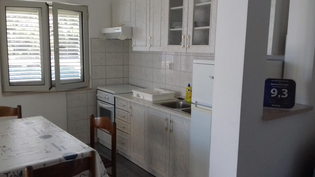 Apartments Gugic Prigradica Ngoại thất bức ảnh